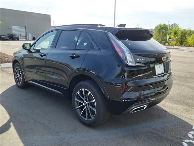 2024 Cadillac XT4 Sport