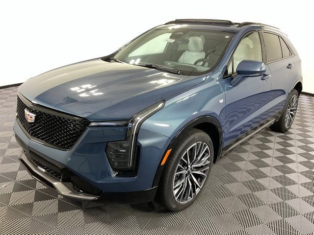 2024 Cadillac XT4 Sport