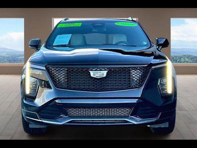 2024 Cadillac XT4 Sport