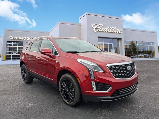 2024 Cadillac XT5 Luxury