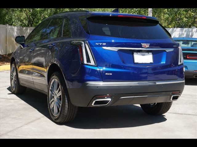 2024 Cadillac XT5 Sport