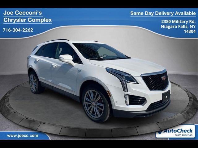2024 Cadillac XT5 Sport