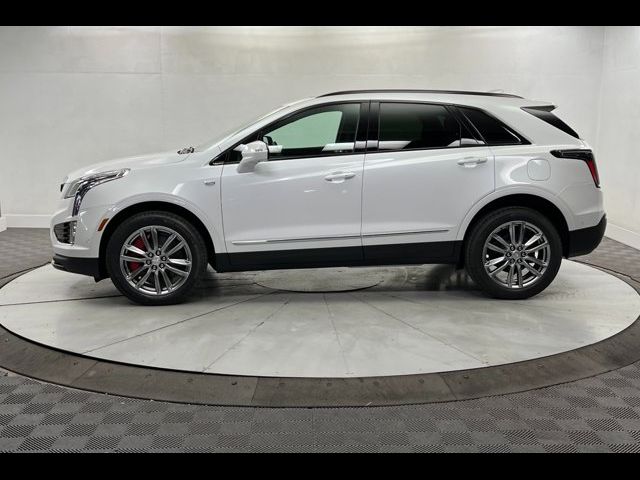 2024 Cadillac XT5 Sport