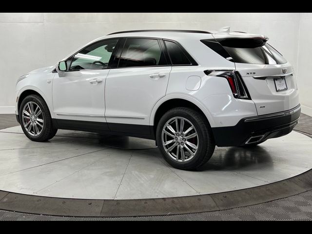 2024 Cadillac XT5 Sport