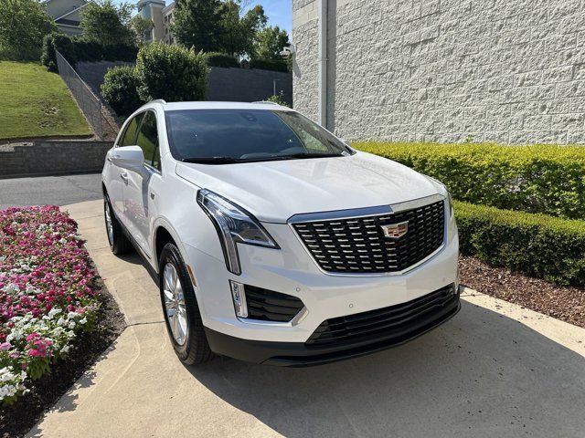 2024 Cadillac XT5 Luxury