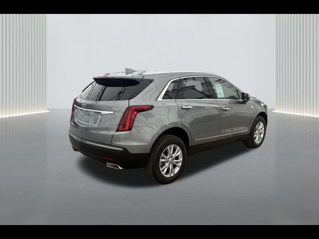 2024 Cadillac XT5 Luxury