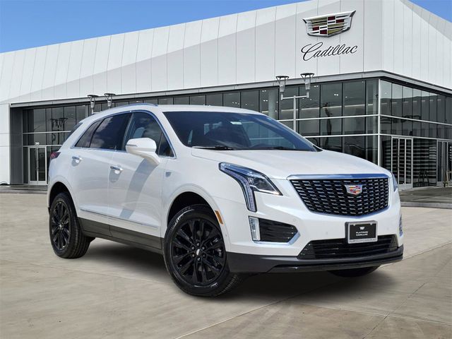 2024 Cadillac XT5 Luxury