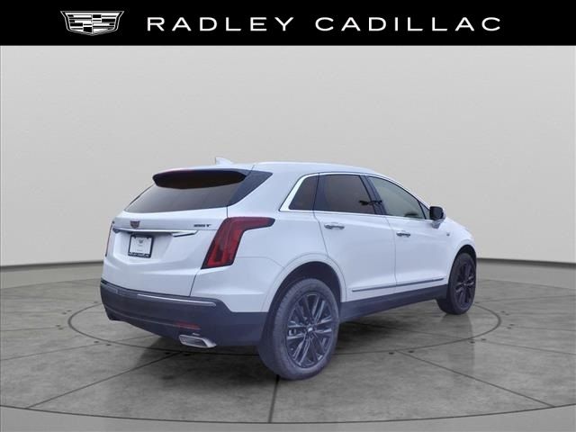 2024 Cadillac XT5 Luxury