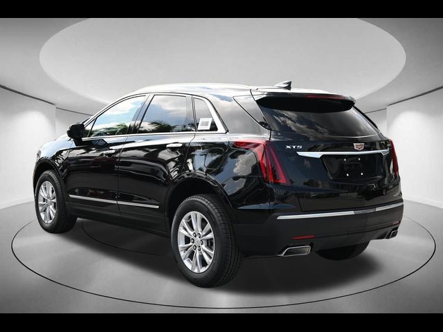 2024 Cadillac XT5 Luxury