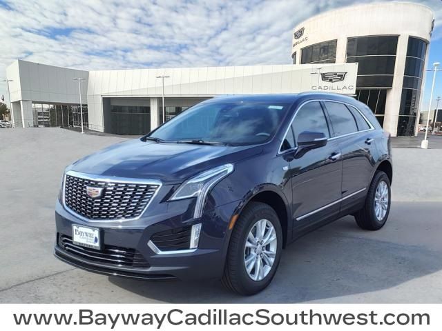 2024 Cadillac XT5 Luxury