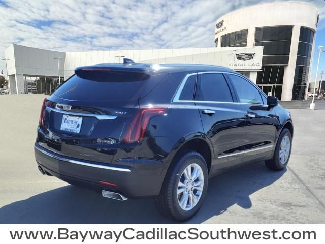 2024 Cadillac XT5 Luxury