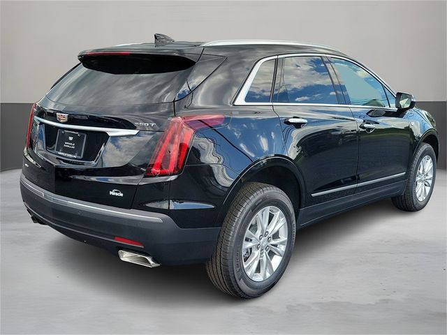 2024 Cadillac XT5 Luxury