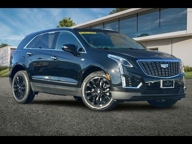 2024 Cadillac XT5 Luxury