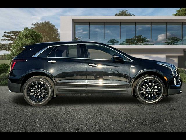 2024 Cadillac XT5 Luxury