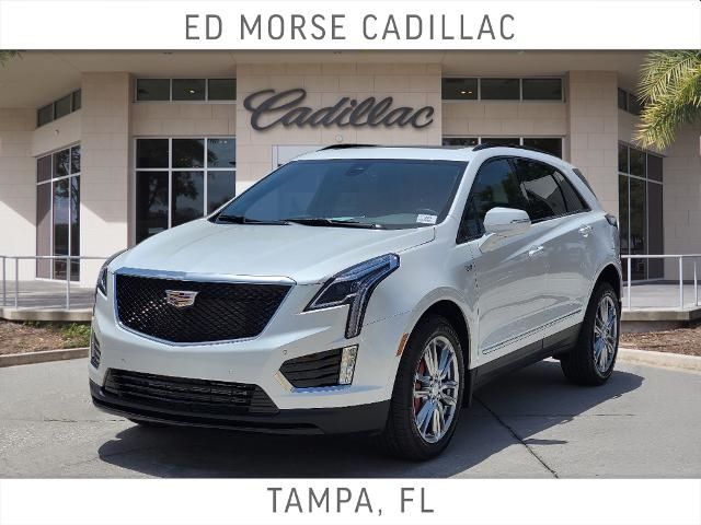 2024 Cadillac XT5 Sport