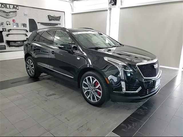 2024 Cadillac XT5 Sport