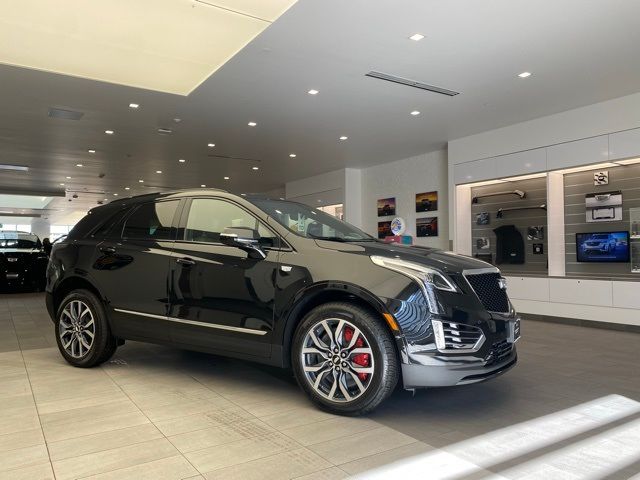 2024 Cadillac XT5 Sport