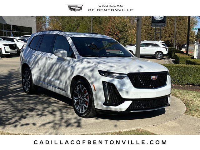 2024 Cadillac XT6 Sport