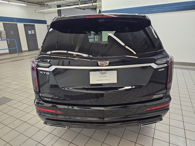 2024 Cadillac XT6 Sport