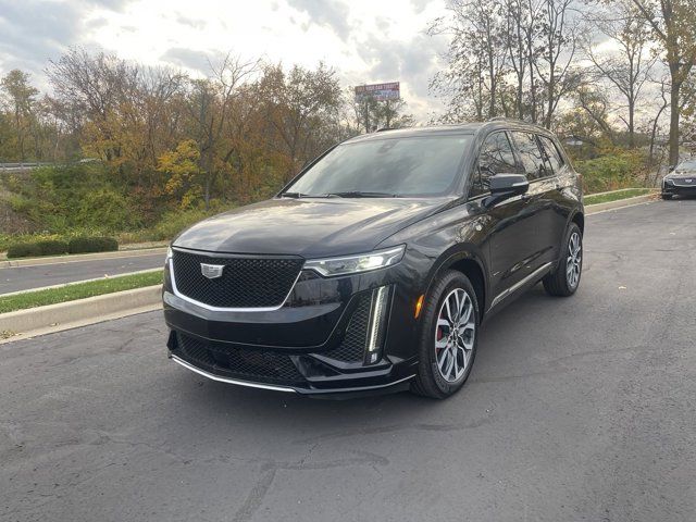 2024 Cadillac XT6 Sport