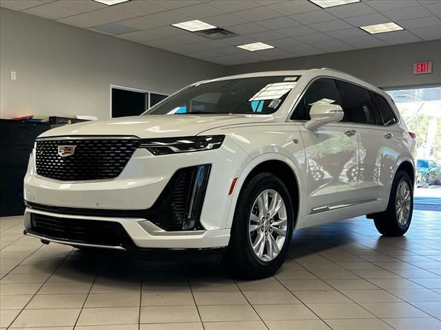 2024 Cadillac XT6 FWD Luxury