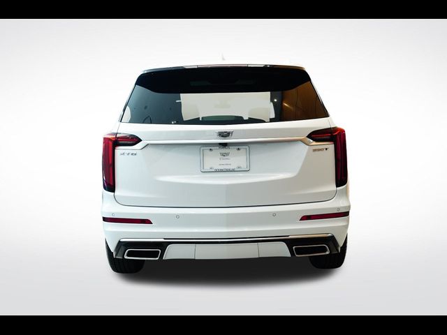 2024 Cadillac XT6 FWD Luxury