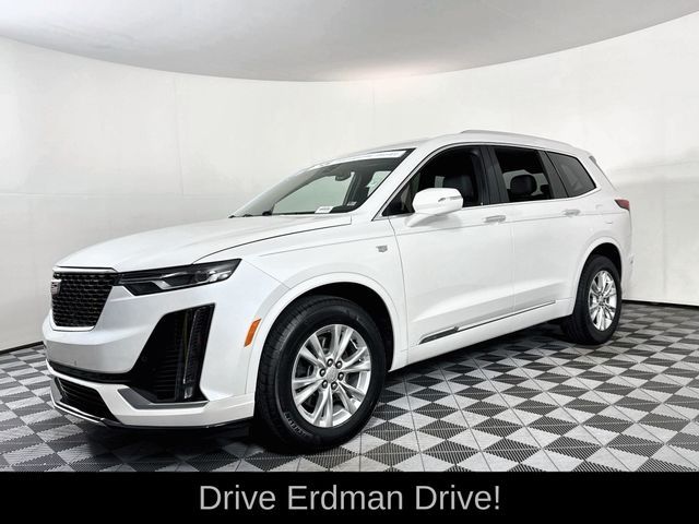 2024 Cadillac XT6 FWD Luxury