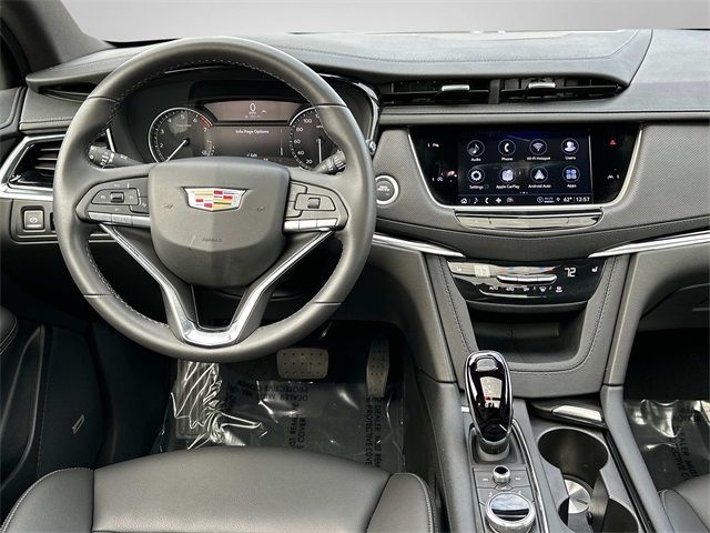 2024 Cadillac XT6 AWD Luxury