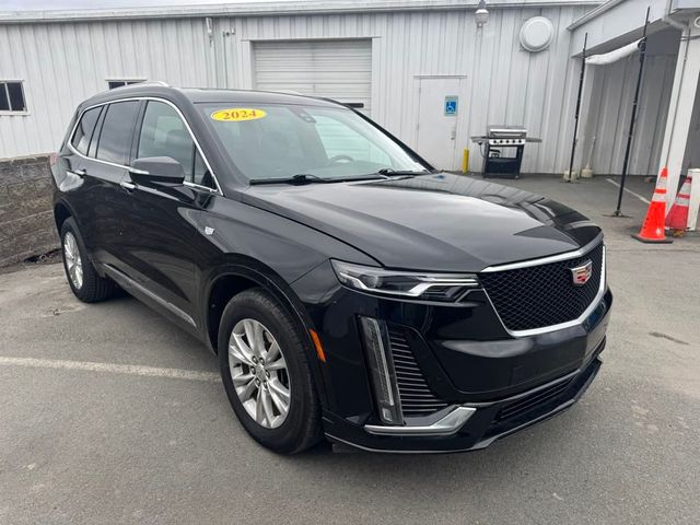 2024 Cadillac XT6 AWD Luxury