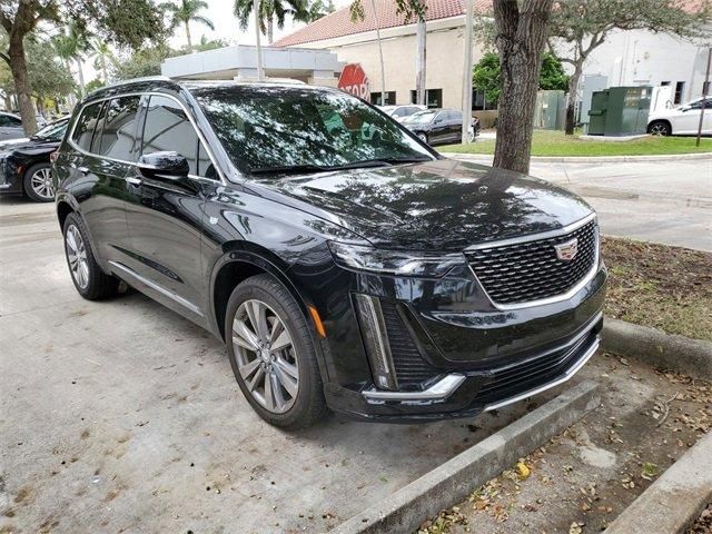 2024 Cadillac XT6 Premium Luxury