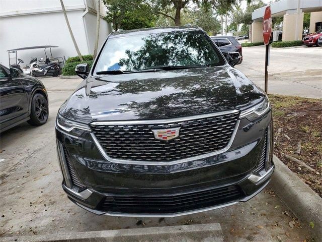 2024 Cadillac XT6 Premium Luxury