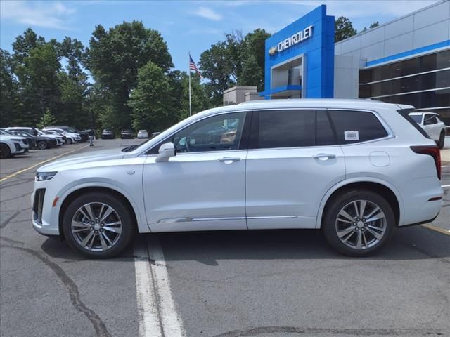 2024 Cadillac XT6 Premium Luxury