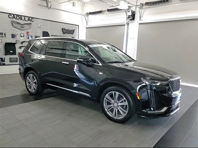 2024 Cadillac XT6 Premium Luxury