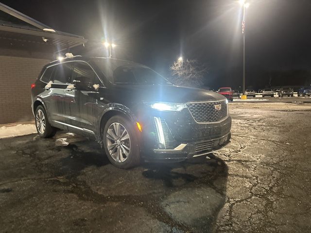 2024 Cadillac XT6 Premium Luxury