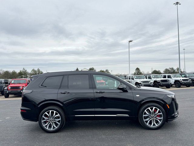 2024 Cadillac XT6 Sport