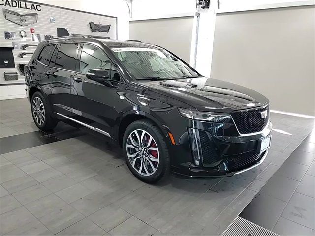 2024 Cadillac XT6 Sport