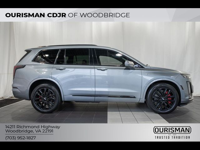 2024 Cadillac XT6 Sport