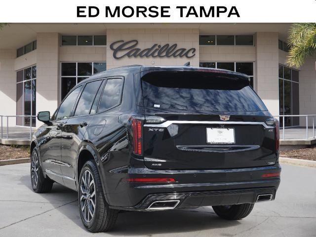 2024 Cadillac XT6 Sport