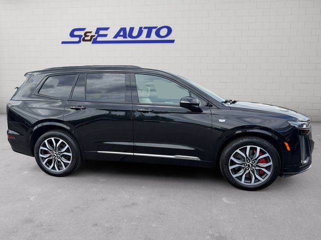 2024 Cadillac XT6 Sport