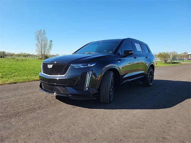 2024 Cadillac XT6 Sport