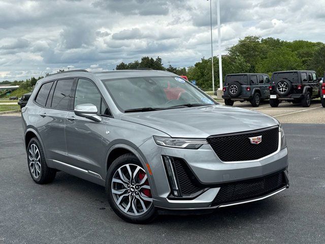 2024 Cadillac XT6 Sport