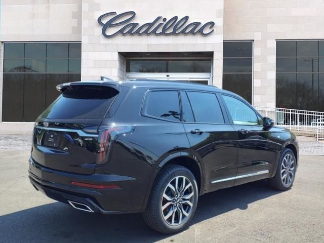 2024 Cadillac XT6 Sport