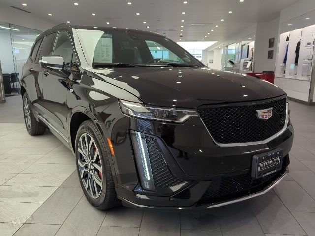 2024 Cadillac XT6 Sport