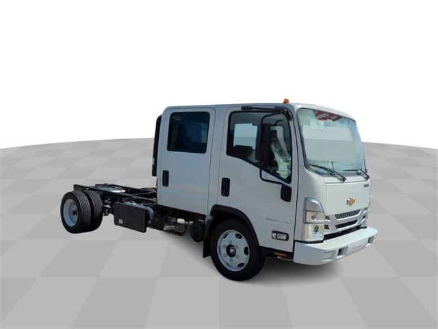 2024 Chevrolet 5500 HD LCF Diesel Base