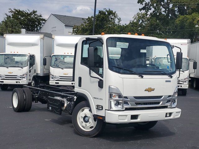 2024 Chevrolet 5500 XD LCF Diesel Base