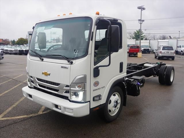 2024 Chevrolet 5500 XD LCF Diesel Base