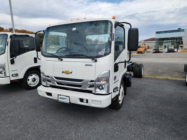 2024 Chevrolet 5500 XD LCF Diesel Base