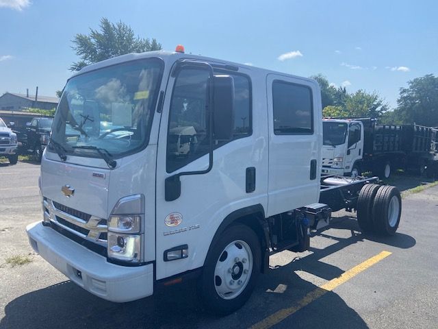 2024 Chevrolet 5500 XD LCF Diesel Base