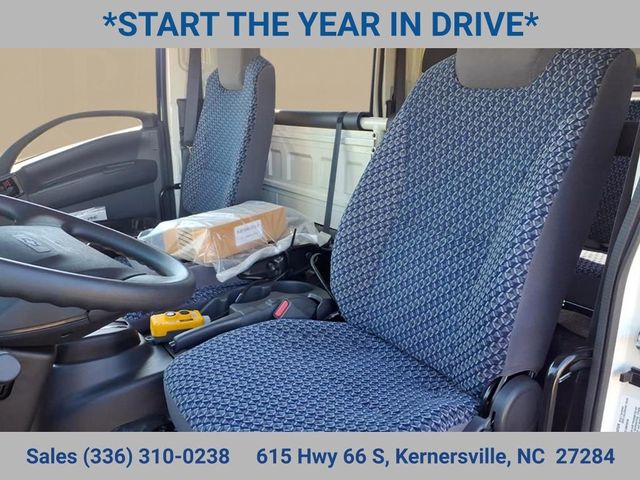 2024 Chevrolet 5500 XG LCF Gas Base