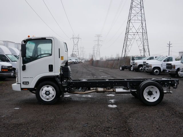 2024 Chevrolet 5500 XG LCF Gas Base